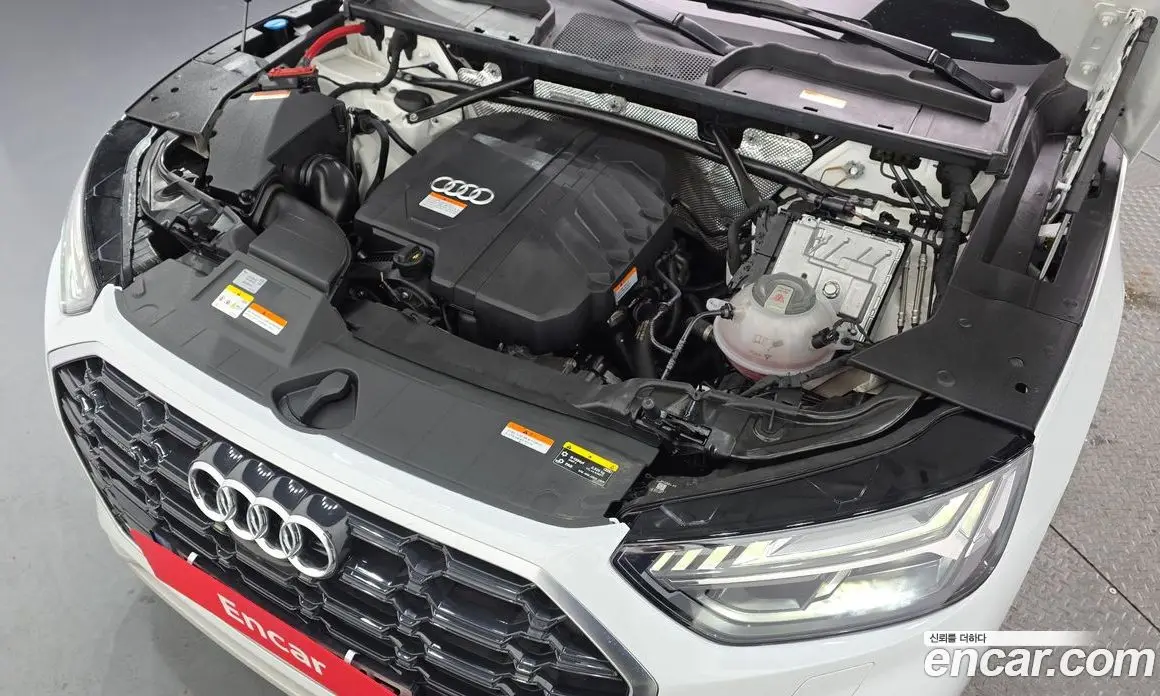 Audi Q5 2023 2.0 автомат (гидро), фото 6