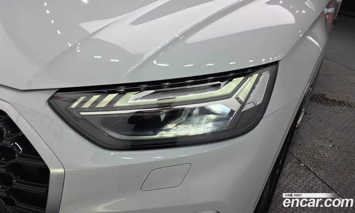 Audi Q5 2023 2.0 автомат (гидро), фото 8
