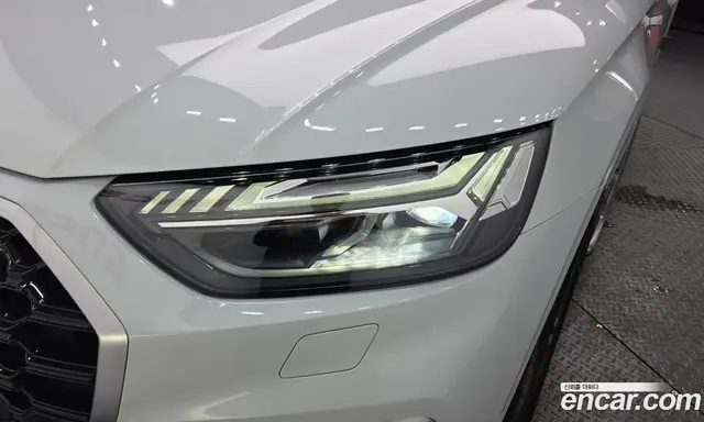 Audi Q5 2023 2.0 автомат (гидро), миниатюра 8