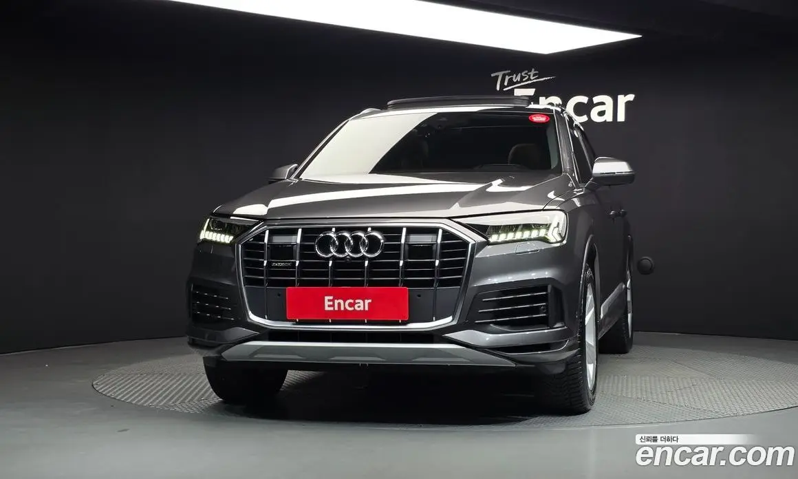Audi Q7 2020 3.0 автомат (гидро), фото 3