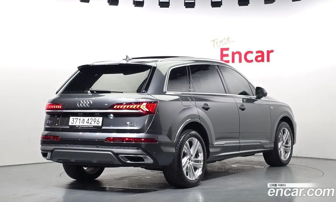 Audi Q7 2022 3.0 автомат (гидро), фото 2 Audi Q7 2022 3.0 автомат (гидро), фото 2