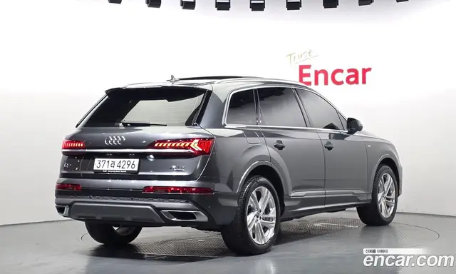 Audi Q7 2022 3.0 автомат (гидро), миниатюра 2 Audi Q7 2022 3.0 автомат (гидро), миниатюра 2