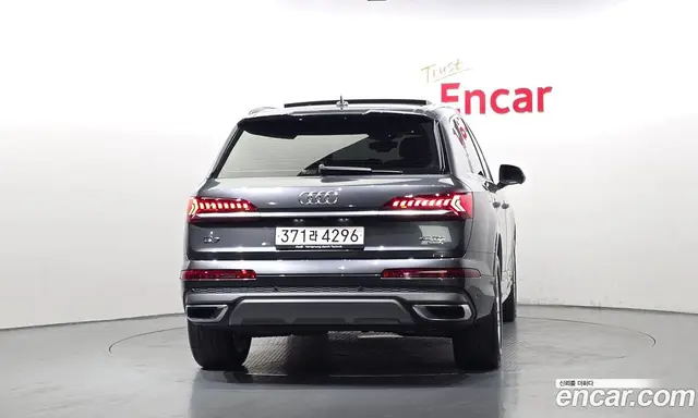 Audi Q7 2022 3.0 автомат (гидро), миниатюра 4 Audi Q7 2022 3.0 автомат (гидро), миниатюра 4