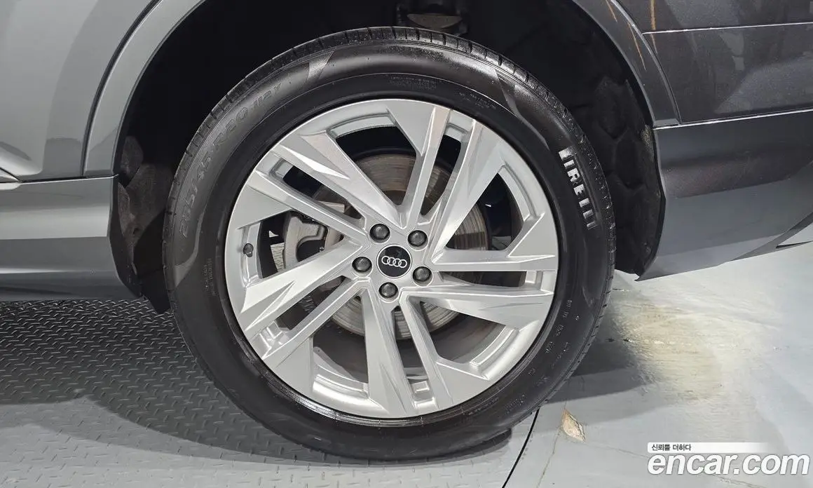 Audi Q7 2022 3.0 автомат (гидро), фото 7 Audi Q7 2022 3.0 автомат (гидро), фото 7