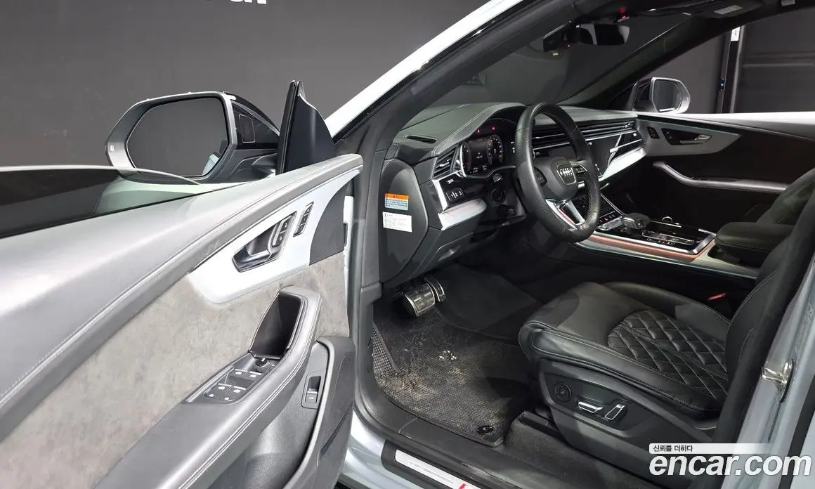 Audi Q8 2022 3.0 автомат (гидро), фото 13