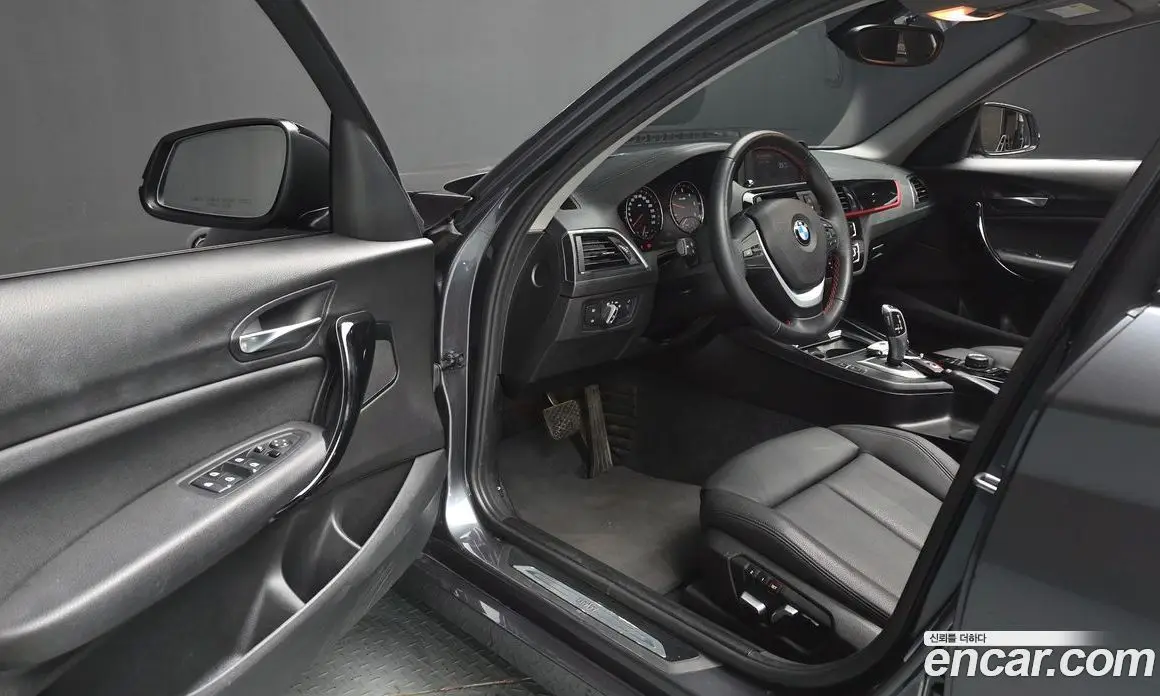 BMW 1 серия 2019 2.0 автомат (гидро), фото 13