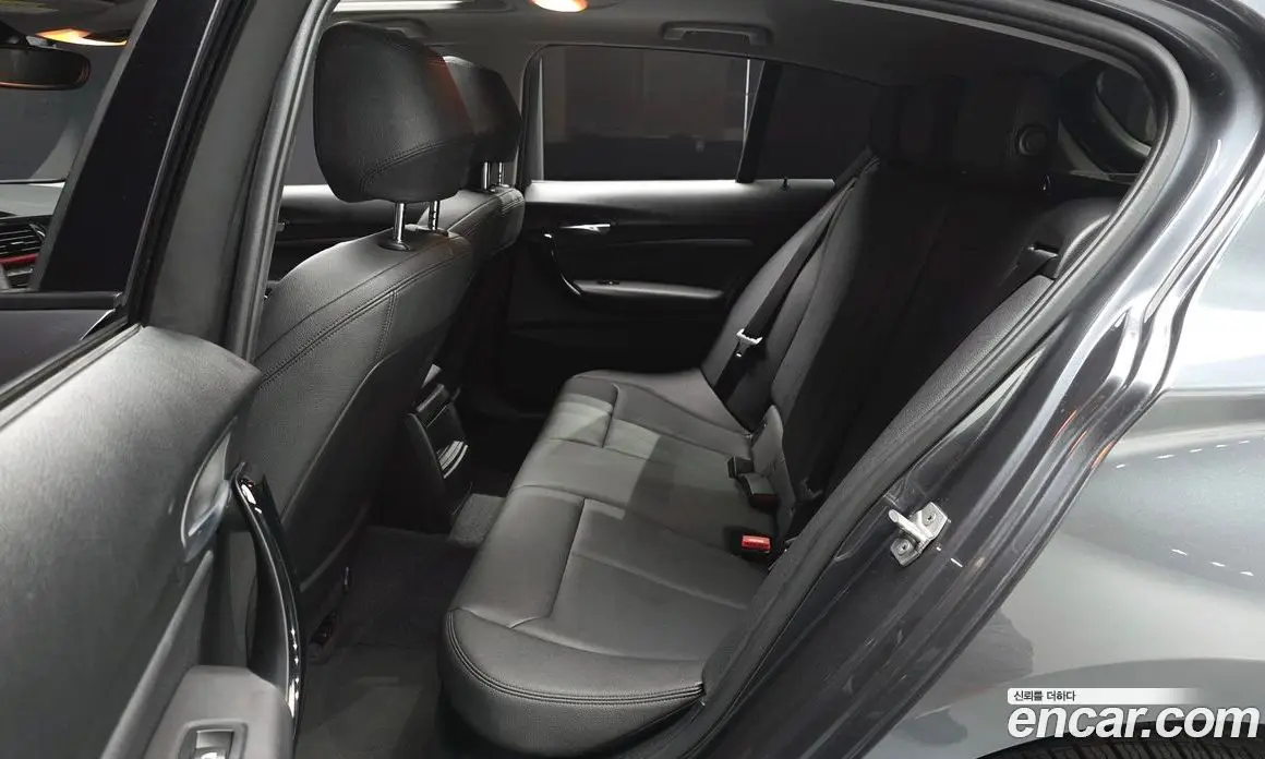 BMW 1 серия 2019 2.0 автомат (гидро), фото 17