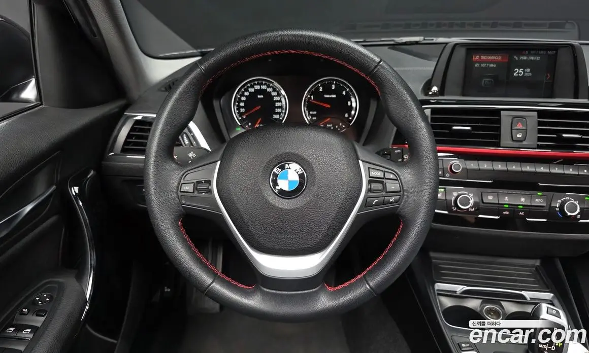 BMW 1 серия 2019 2.0 автомат (гидро), фото 20