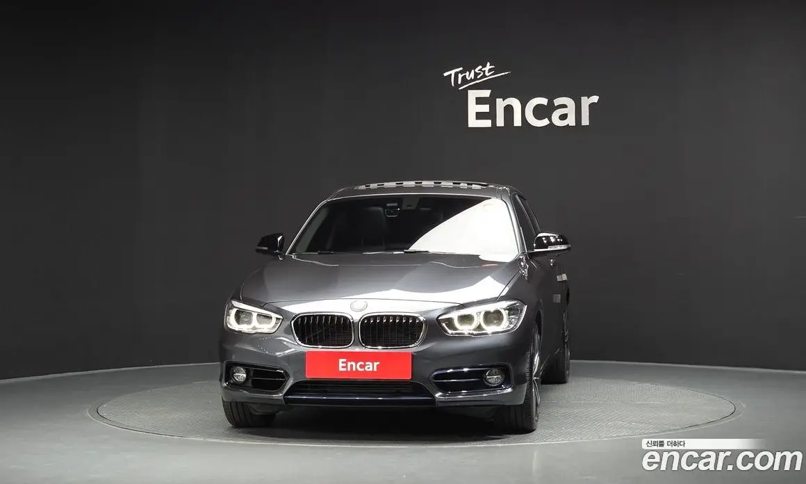 BMW 1 серия 2019 2.0 автомат (гидро), фото 3
