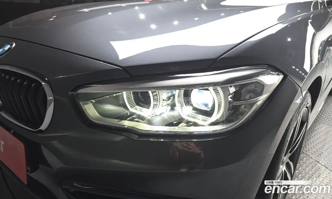 BMW 1 серия 2019 2.0 автомат (гидро), фото 8