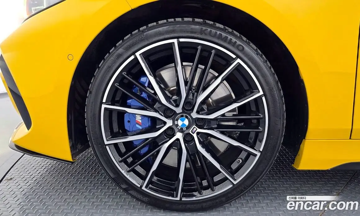 BMW 1 серия 2022 2.0 автомат (гидро), фото 5