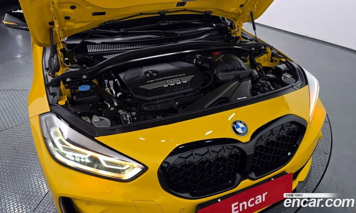 BMW 1 серия 2022 2.0 автомат (гидро), фото 6