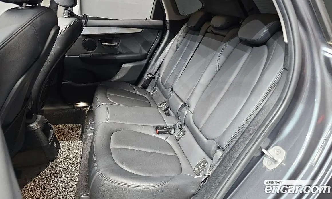 BMW 2 серия 2019 2.0 автомат (гидро), фото 16 BMW 2 серия 2019 2.0 автомат (гидро), фото 16