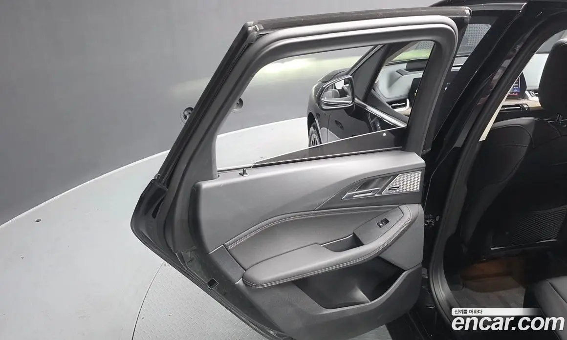 BMW 2 серия 2023 2.0 автомат (гидро), фото 15