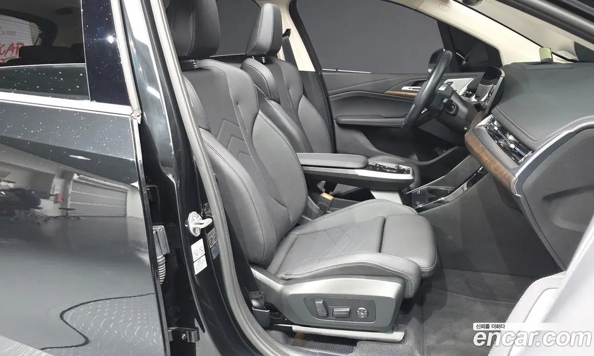 BMW 2 серия 2023 2.0 автомат (гидро), фото 17