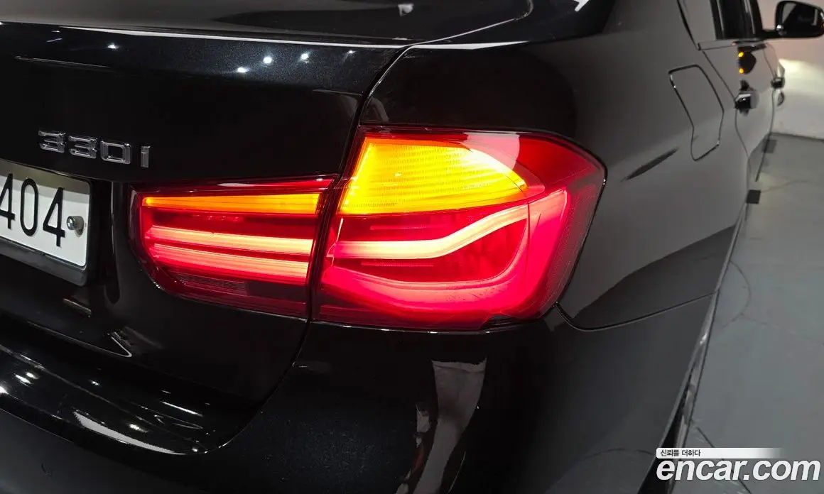 BMW 3 серия 2017 2.0 автомат (гидро), фото 8 BMW 3 серия 2017 2.0 автомат (гидро), фото 8