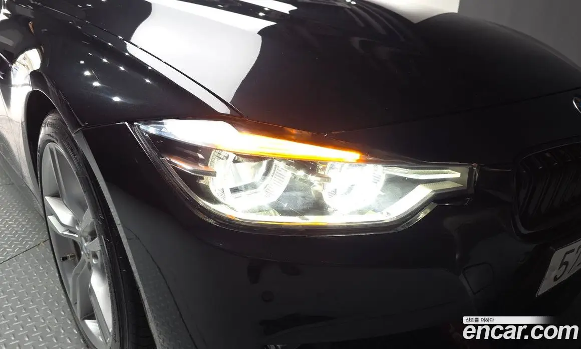 BMW 3 серия 2018 2.0 автомат (гидро), фото 8