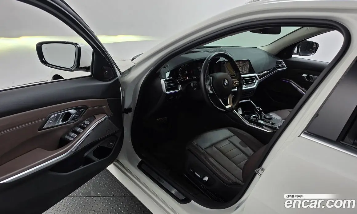 BMW 3 серия 2021 2.0 автомат (гидро), фото 13 BMW 3 серия 2021 2.0 автомат (гидро), фото 13