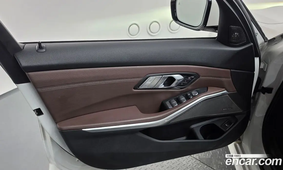 BMW 3 серия 2021 2.0 автомат (гидро), фото 14 BMW 3 серия 2021 2.0 автомат (гидро), фото 14