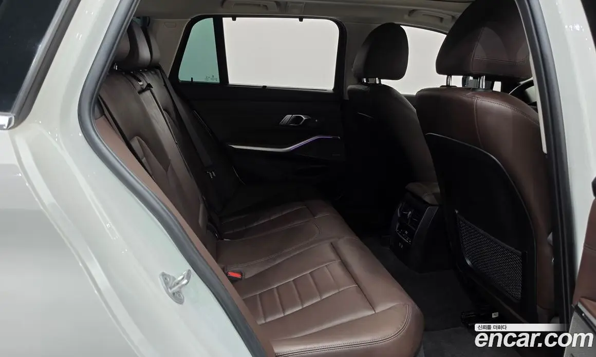 BMW 3 серия 2021 2.0 автомат (гидро), фото 18 BMW 3 серия 2021 2.0 автомат (гидро), фото 18