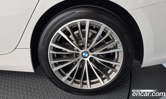 BMW 3 серия 2021 2.0 автомат (гидро), миниатюра 7 BMW 3 серия 2021 2.0 автомат (гидро), миниатюра 7