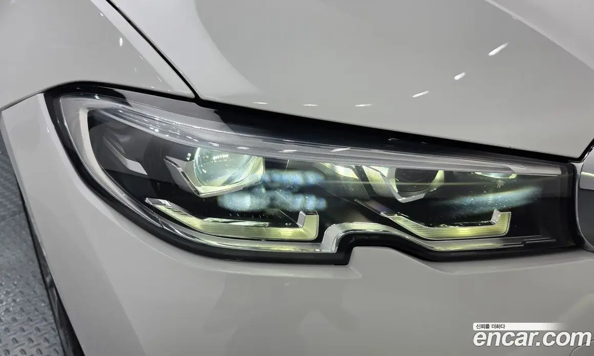 BMW 3 серия 2021 2.0 автомат (гидро), фото 8 BMW 3 серия 2021 2.0 автомат (гидро), фото 8
