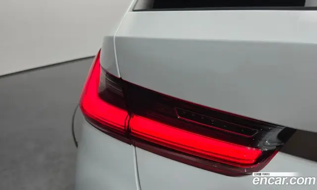 BMW 3 серия 2021 2.0 автомат (гидро), миниатюра 9 BMW 3 серия 2021 2.0 автомат (гидро), миниатюра 9