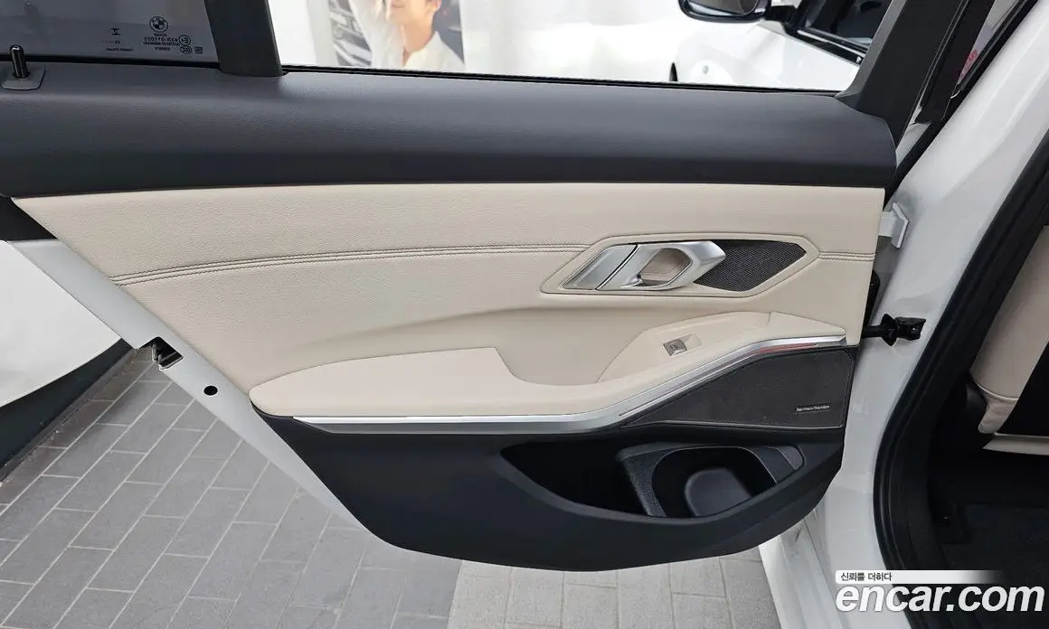 BMW 3 серия 2026 3.0 автомат (гидро), фото 15 BMW 3 серия 2026 3.0 автомат (гидро), фото 15