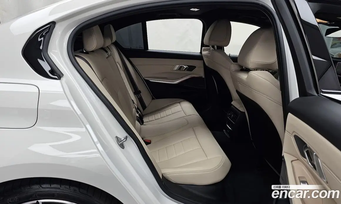BMW 3 серия 2026 3.0 автомат (гидро), фото 18 BMW 3 серия 2026 3.0 автомат (гидро), фото 18