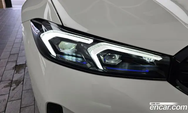 BMW 3 серия 2026 3.0 автомат (гидро), миниатюра 8 BMW 3 серия 2026 3.0 автомат (гидро), миниатюра 8