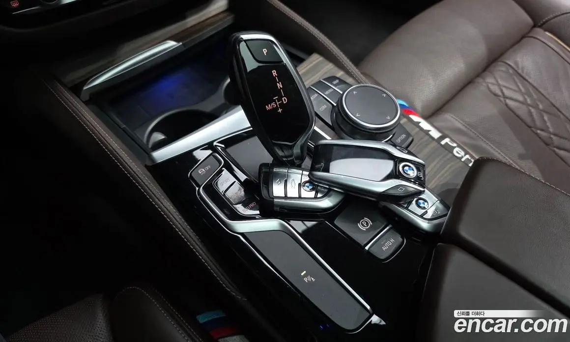 BMW 5 серия 2018 2.0 автомат (гидро), фото 11