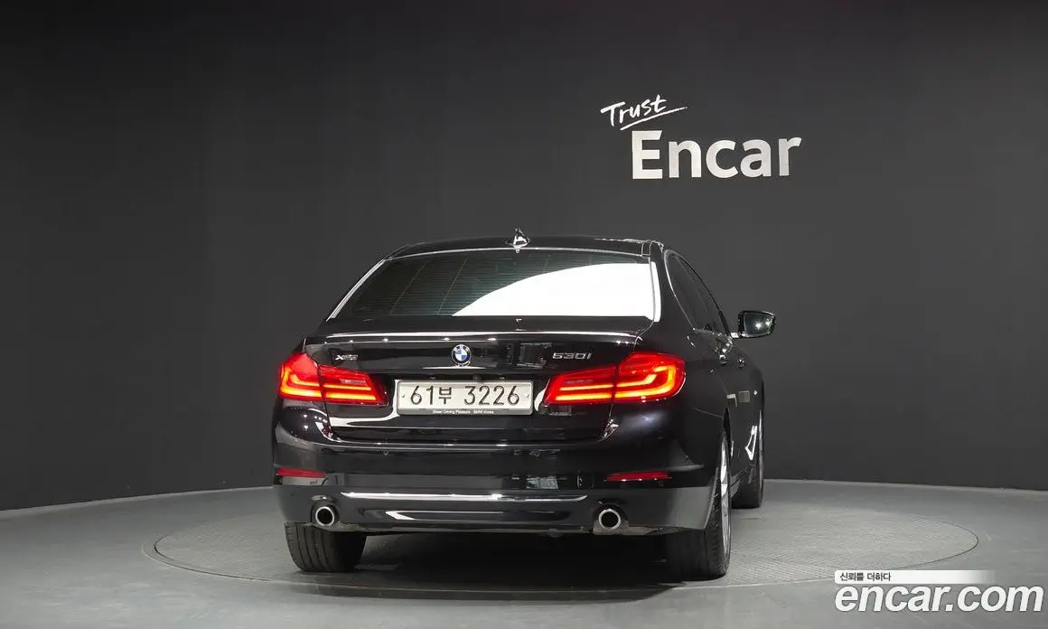 BMW 5 серия 2018 2.0 автомат (гидро), фото 3
