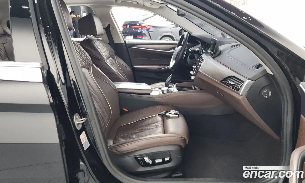 BMW 5 серия 2018 2.0 автомат (гидро), фото 16 BMW 5 серия 2018 2.0 автомат (гидро), фото 16