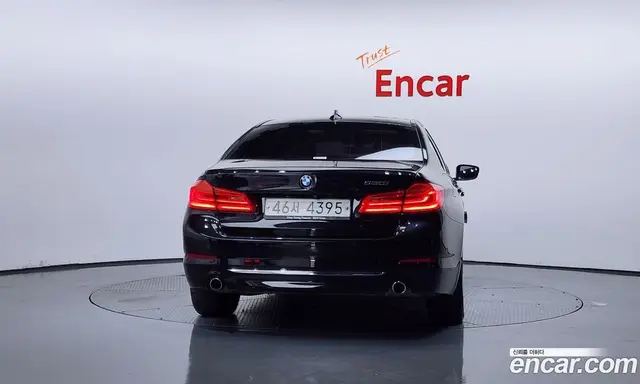 BMW 5 серия 2018 2.0 автомат (гидро), миниатюра 4 BMW 5 серия 2018 2.0 автомат (гидро), миниатюра 4