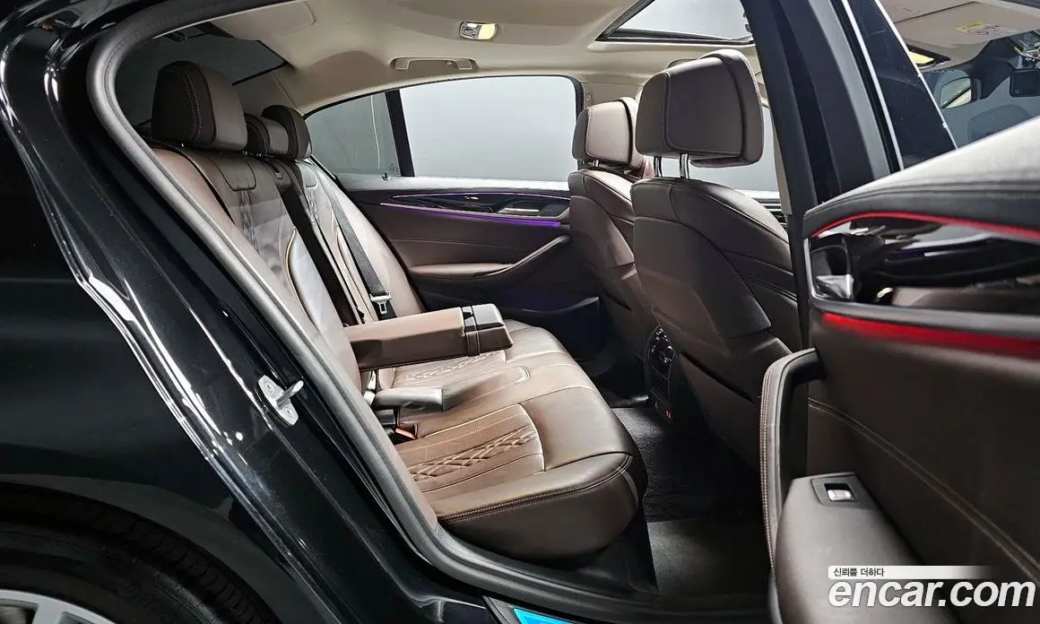 BMW 5 серия 2021 2.0 автомат (гидро), фото 17