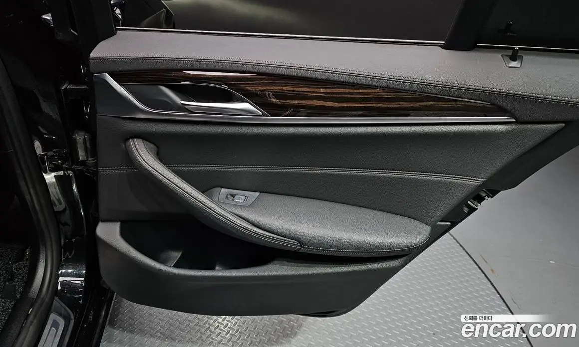 BMW 5 серия 2021 2.0 автомат (гидро), фото 14 BMW 5 серия 2021 2.0 автомат (гидро), фото 14