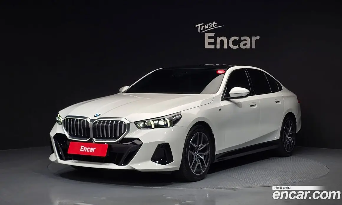 BMW 5 серия 2024 2.0 автомат (гидро), фото 1 BMW 5 серия 2024 2.0 автомат (гидро), фото 1