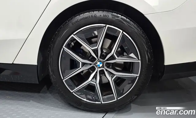BMW 5 серия 2024 2.0 автомат (гидро), миниатюра 7 BMW 5 серия 2024 2.0 автомат (гидро), миниатюра 7
