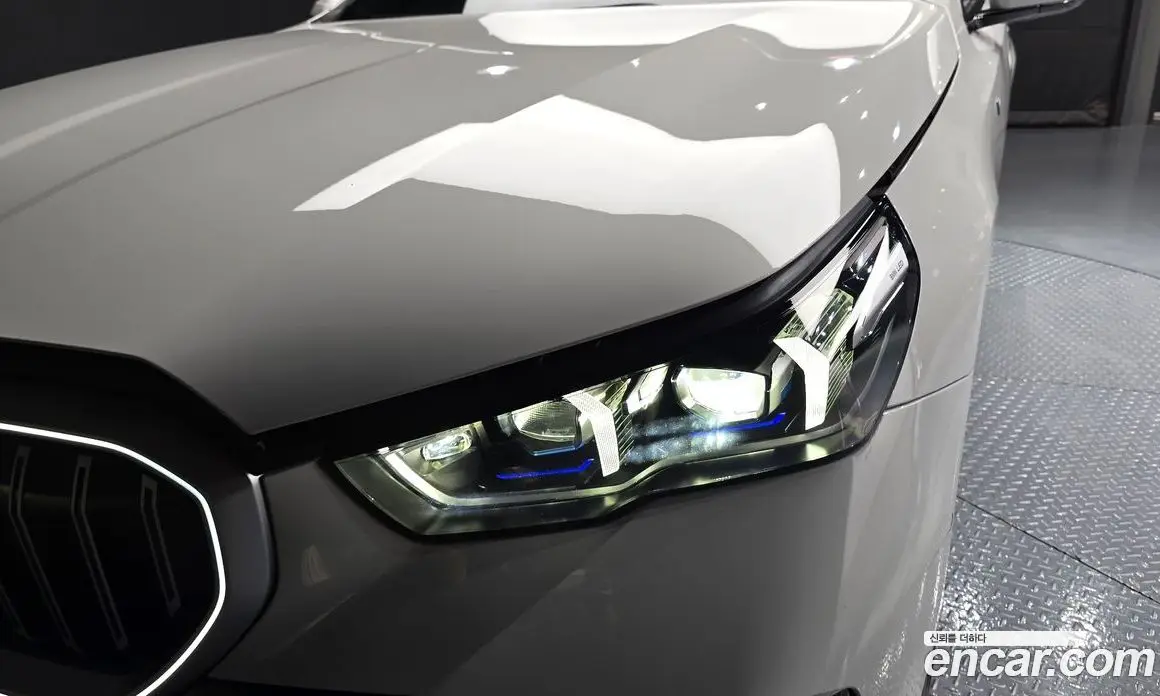 BMW 5 серия 2024 2.0 автомат (гидро), фото 8 BMW 5 серия 2024 2.0 автомат (гидро), фото 8