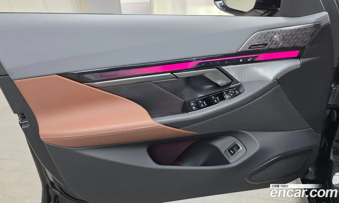 BMW 5 серия 2025 2.0 автомат (гидро), фото 14