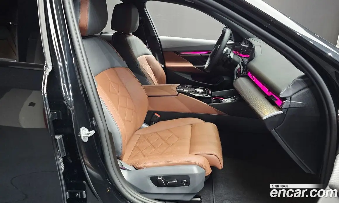 BMW 5 серия 2025 2.0 автомат (гидро), фото 18