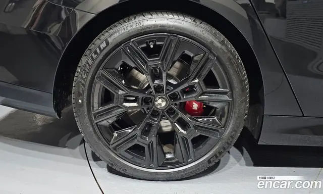 BMW 5 серия 2025 2.0 автомат (гидро), миниатюра 5