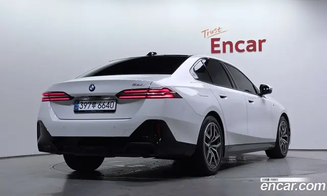 BMW 5 серия 2025 2.0 автомат (гидро), миниатюра 2 BMW 5 серия 2025 2.0 автомат (гидро), миниатюра 2