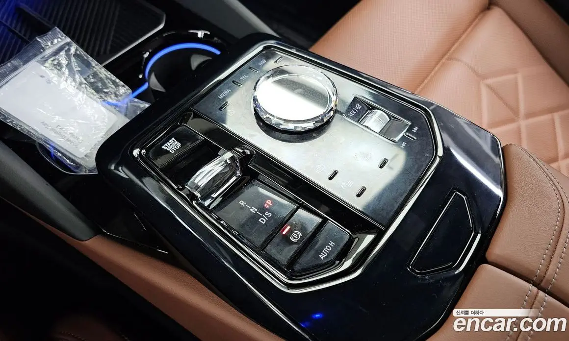 BMW 5 серия 2025 2.0 автомат (гидро), фото 12 BMW 5 серия 2025 2.0 автомат (гидро), фото 12