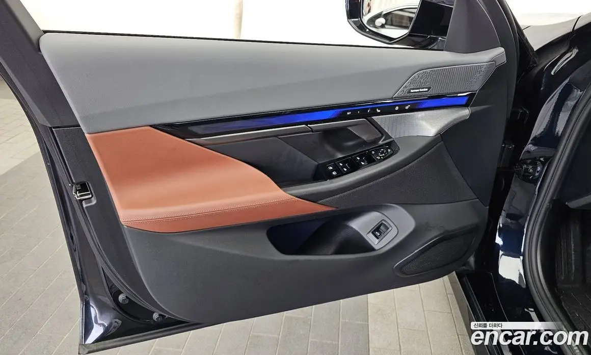 BMW 5 серия 2025 2.0 автомат (гидро), фото 14 BMW 5 серия 2025 2.0 автомат (гидро), фото 14