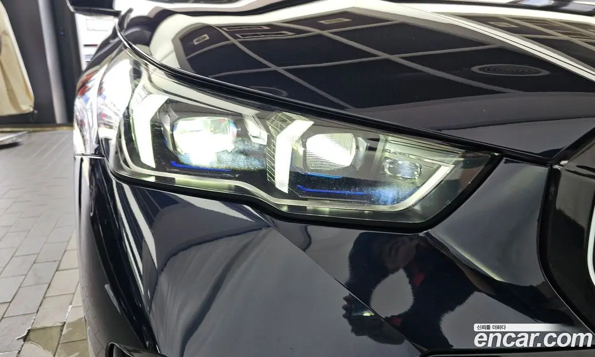 BMW 5 серия 2025 2.0 автомат (гидро), фото 8 BMW 5 серия 2025 2.0 автомат (гидро), фото 8
