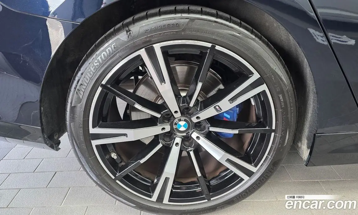 BMW 5 серия 2025 2.0 автомат (гидро), фото 5 BMW 5 серия 2025 2.0 автомат (гидро), фото 5