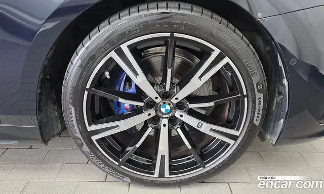 BMW 5 серия 2025 2.0 автомат (гидро), миниатюра 7 BMW 5 серия 2025 2.0 автомат (гидро), миниатюра 7