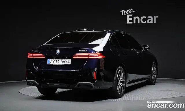 BMW 5 серия 2026 2.0 автомат (гидро), миниатюра 2 BMW 5 серия 2026 2.0 автомат (гидро), миниатюра 2
