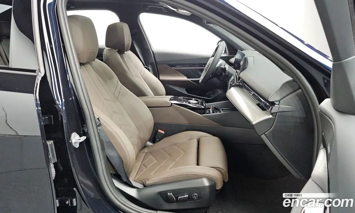 BMW 5 серия 2026 2.0 автомат (гидро), фото 18 BMW 5 серия 2026 2.0 автомат (гидро), фото 18